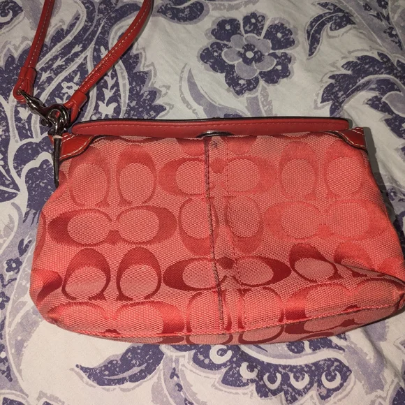 Coach Red Wristlet Clutch - Picture 1 of 1